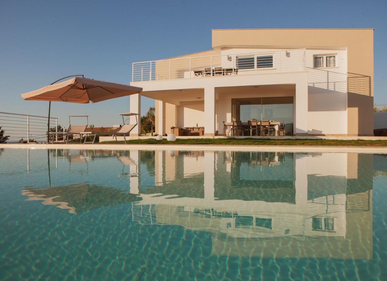 Villa Lombardo Luxury Balestrate Exterior photo